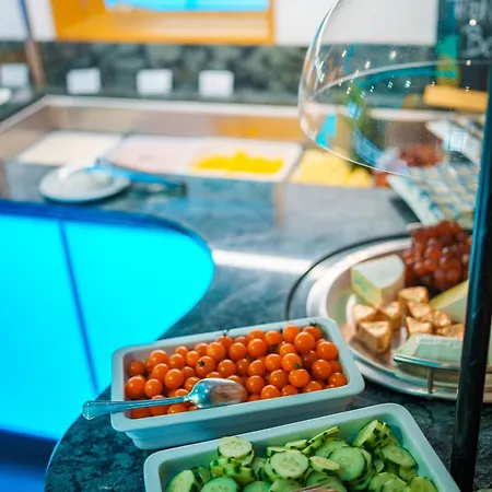 Altoetting City Apartments Hotel 4*